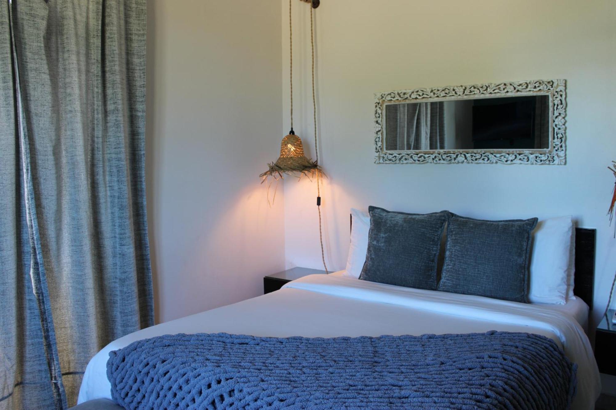 Numero Uno Beach Apartments Сан Хуан Екстериор снимка